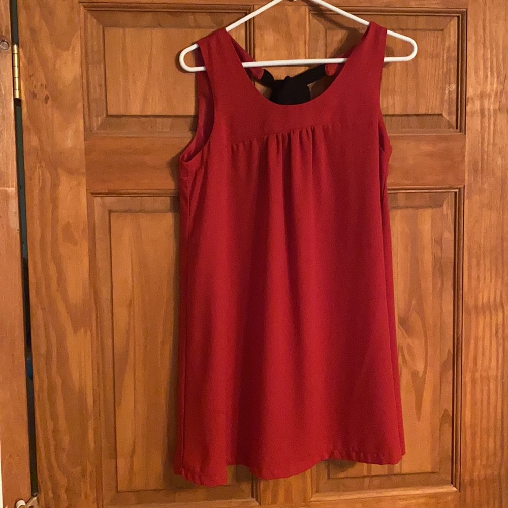 Red dress - Picture 3 of 5